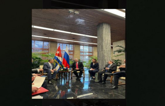 Lavrov Kuba prezidenti ilə görüşüb