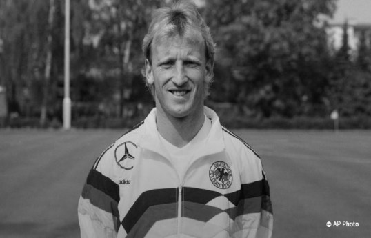 Almaniyalı dünya çempionu Andreas Brehme vəfat edib
