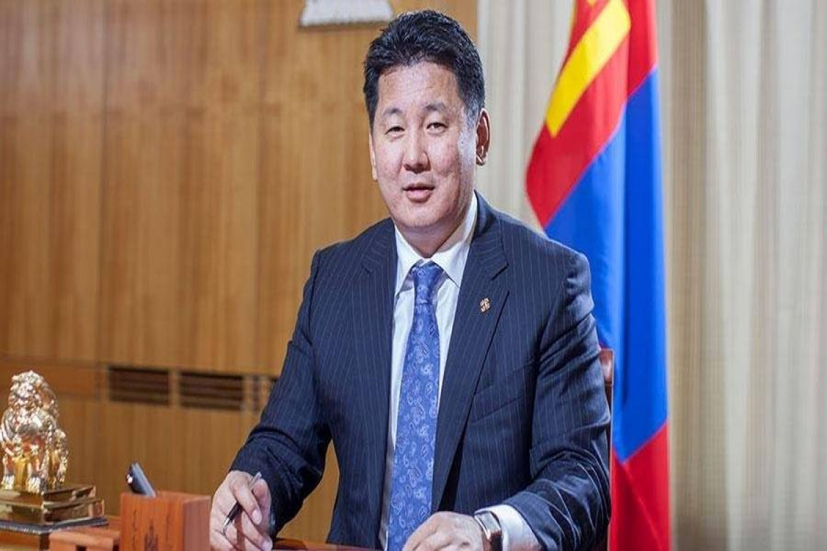 Monqolustan dövlət başçısı Prezident İlham Əliyevə təbrik ünvanlayıb