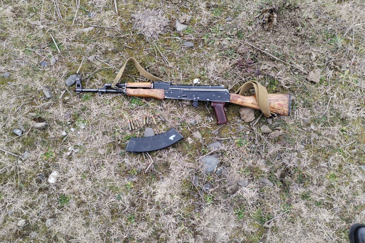 Ağdaşda avtomat aşkarlanıb