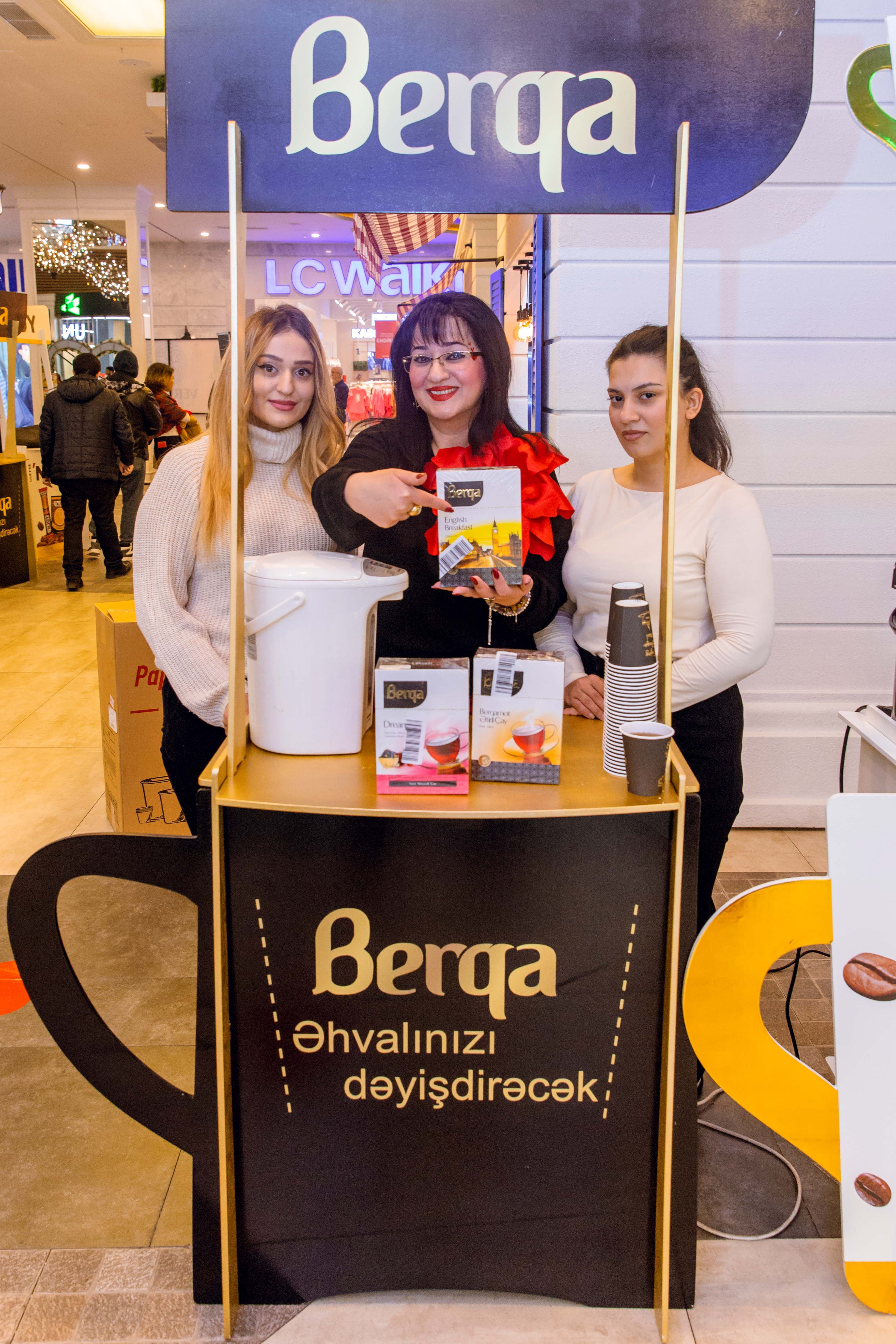 “Berqa” və “Cofee N`Joy” “Sevginin İZi” adlı yarmarkada