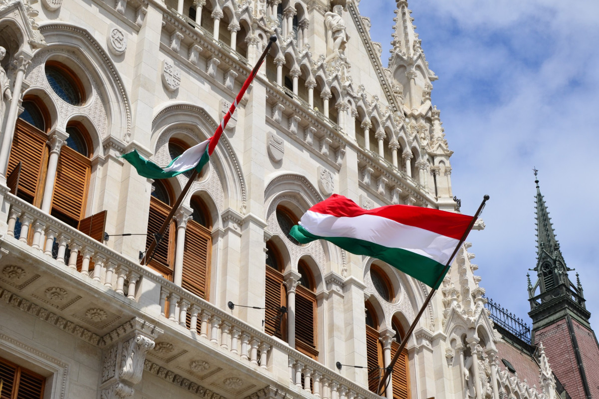 Macarıstan parlamenti prezidenti seçəcək, İsveçin NATO-ya qəbulunu təsdiqləyəcək