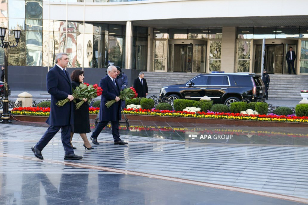 Azerbaijani state and government officials visited Khojaly genocide memorial-<span class="red_color">PHOTO