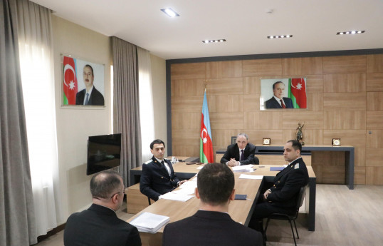Baş prokuror Qaradağda vətəndaşları qəbul edib