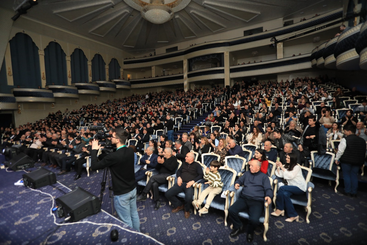 “Qarabağ" muğam qrupu Gəncə Dövlət Filarmoniyasında konsert verib - FOTO 