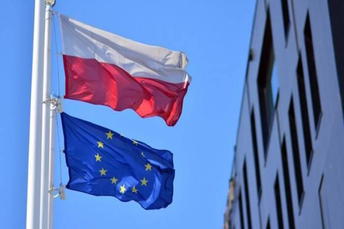 Еврокомиссия разморозила €137 млрд для Польши