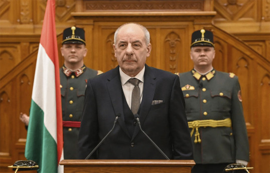 Azərbaycan lideri Macarıstanın yeni seçilmiş prezidentini təbrik edib