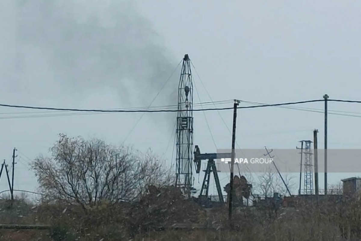 Şirvanda neft quyusundan qaz püskürməsi davam edir - YENİLƏNİB  - FOTO 