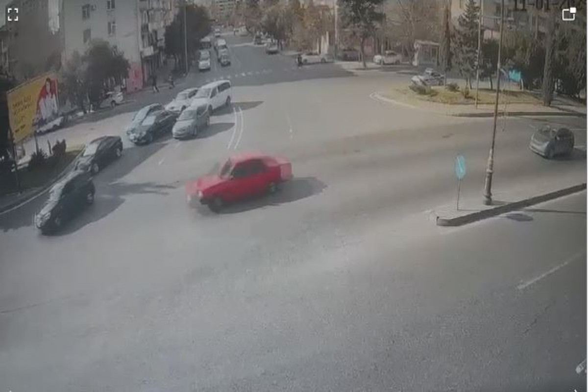 Bakıda narkotikin təsiri altında avtoxuliqanlıq edən sürücü həbs edilib - VİDEO 