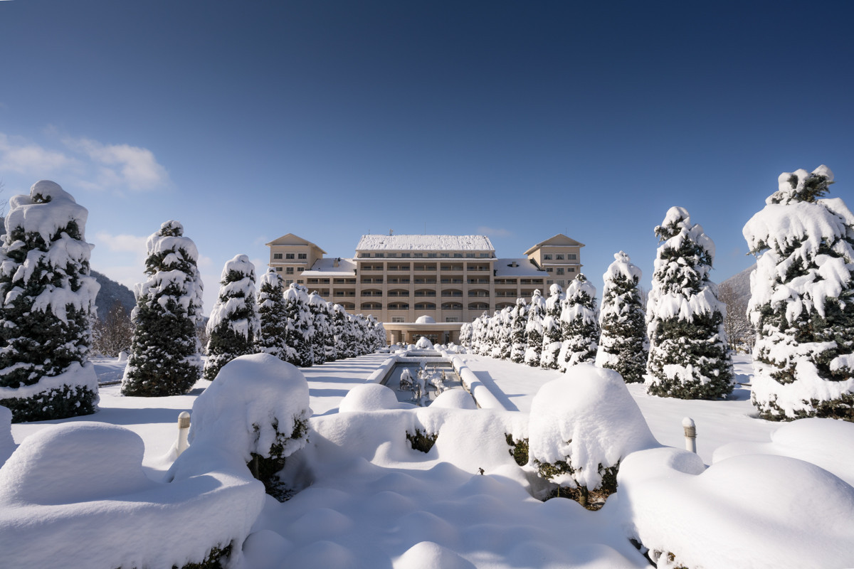 “Qafqaz Riverside Hotel”in yeni otaqları istifadəyə verilib - FOTO 