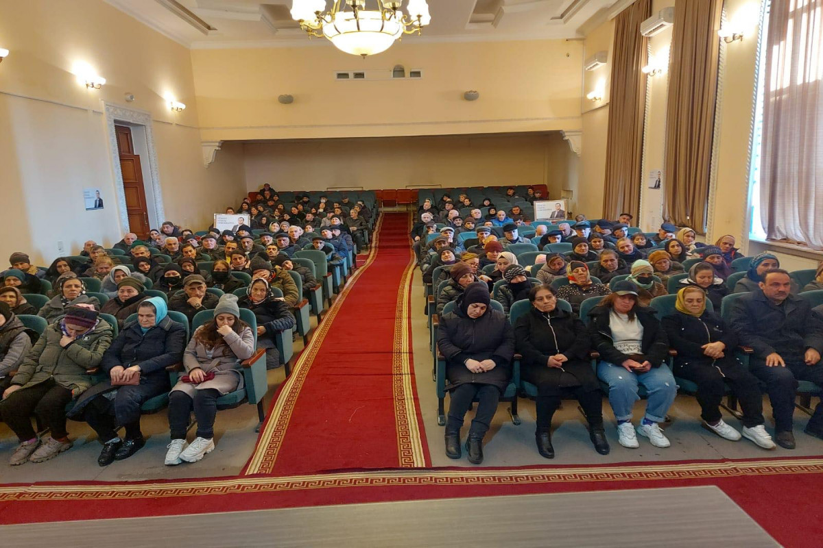 ® Prezidentliyə namizəd Qüdrət Həsənquliyev Sumqayıtda seçicilərlə görüşüb  - FOTO 