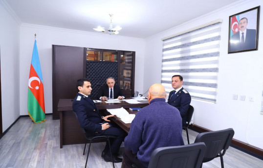 Baş prokuror Beyləqanda vətəndaşları qəbul edib