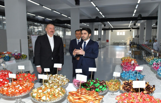 Prezident Lənkəranda qənnadı məhsullarının istehsalı müəssisəsinin fəaliyyəti ilə tanış olub - YENİLƏNİB 