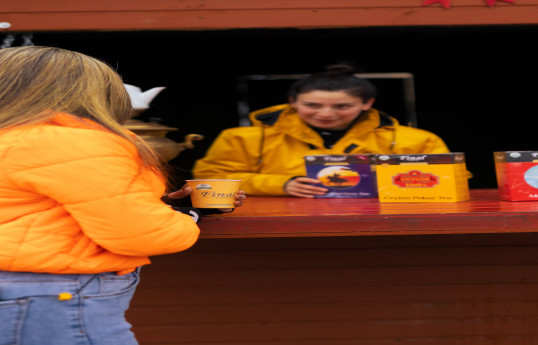 "Final” çay Gəncə Yeni il yarmarkasında iştirak edib - FOTO 