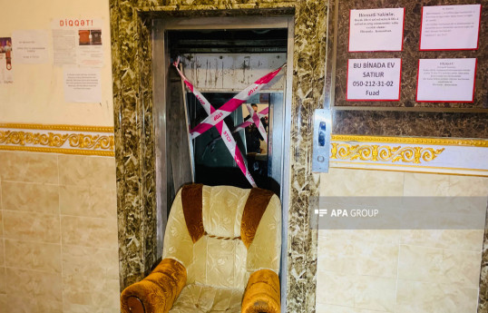 Bakıda binanın lifti qırılıb, dörd nəfər xəsarət alıb - YENİLƏNİB-1  - FOTO   - VİDEO 