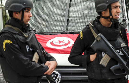 Tunisdə terror fəaliyyətində şübhəli bilinən 21 nəfər həbs edilib