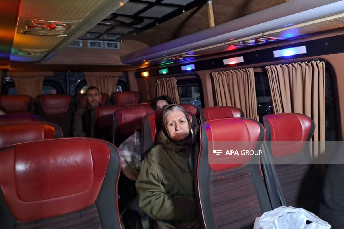 Daha 30 ailə Füzuli şəhərinə yola salınıb - FOTO 