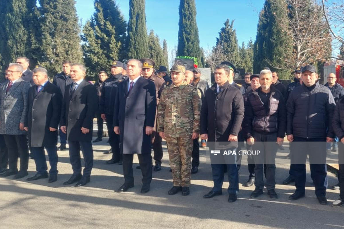 Gəncədə 20 Yanvar şəhidlərinin xatirəsi anılıb - FOTO 