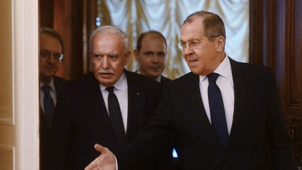 Lavrov Fələstinin xarici işlər naziri ilə Qəzzadakı vəziyyəti müzakirə edib