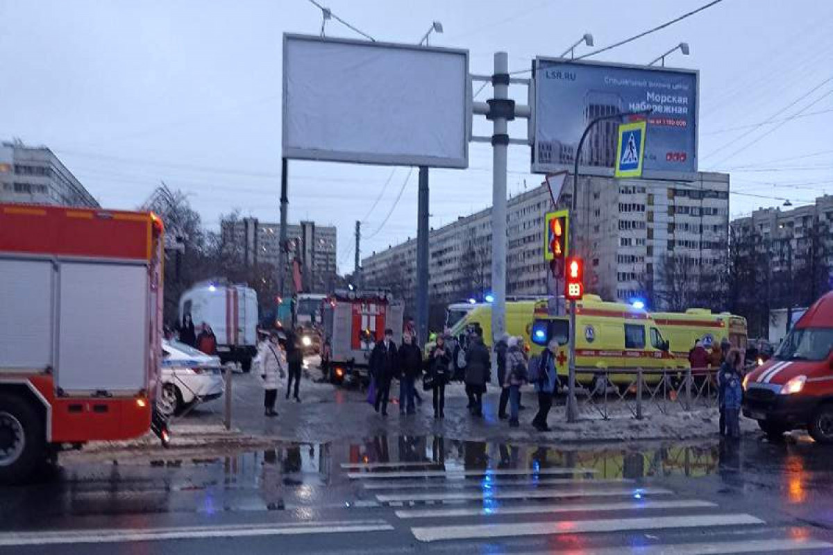Rusiyada avtobus piyadaları vurub