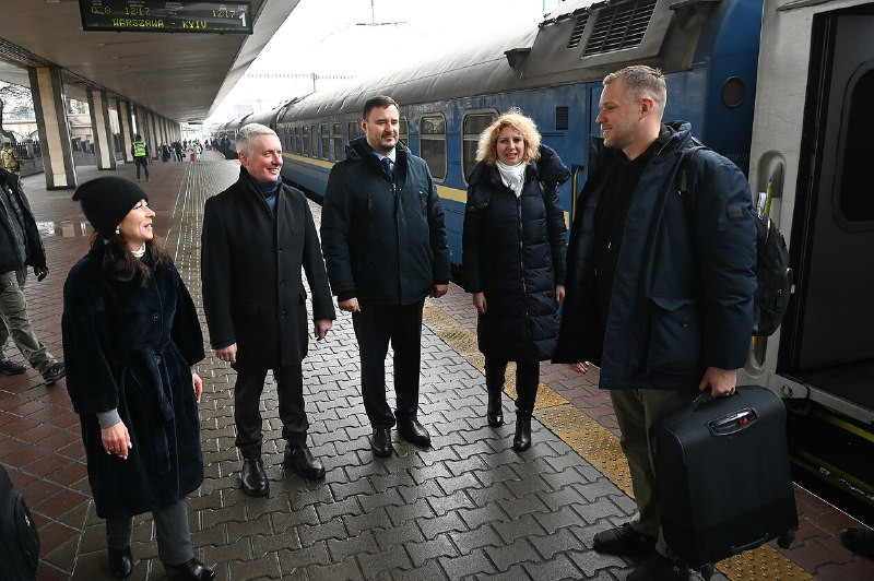 Litvanın xarici işlər naziri Ukraynaya səfər edib