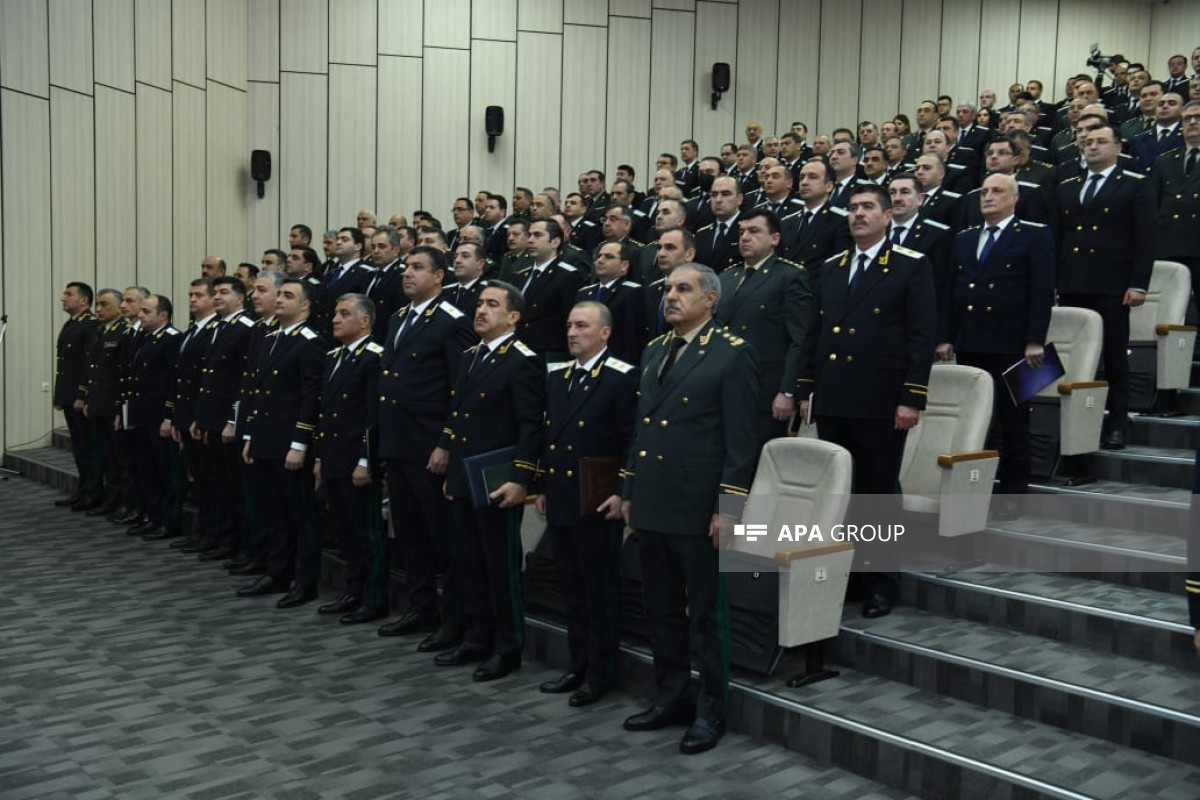 Hərbi Prokurorluğun təqdimatı üzrə 5 nəfər çalışdığı qurumdan, 6 nəfər vəzifədən çıxarılıb