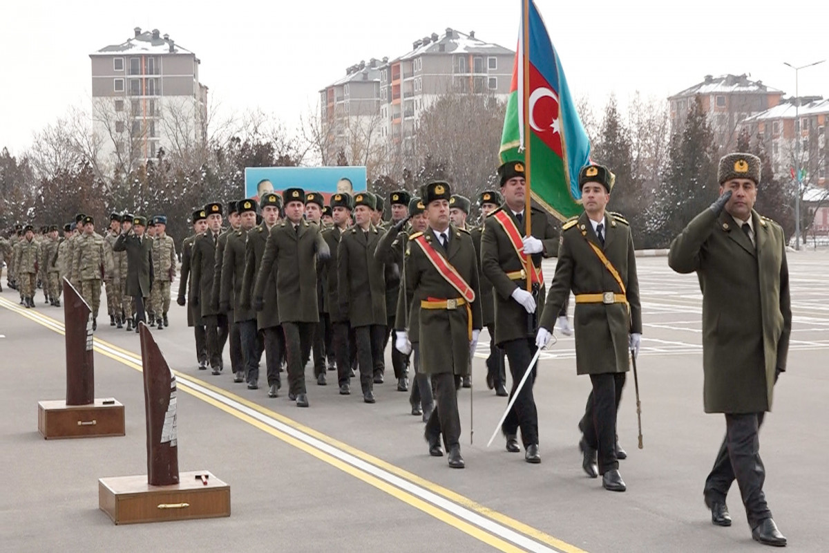 ƏÜO-da hərbi qulluqçu kurslarının növbəti buraxılışı olub - FOTO 