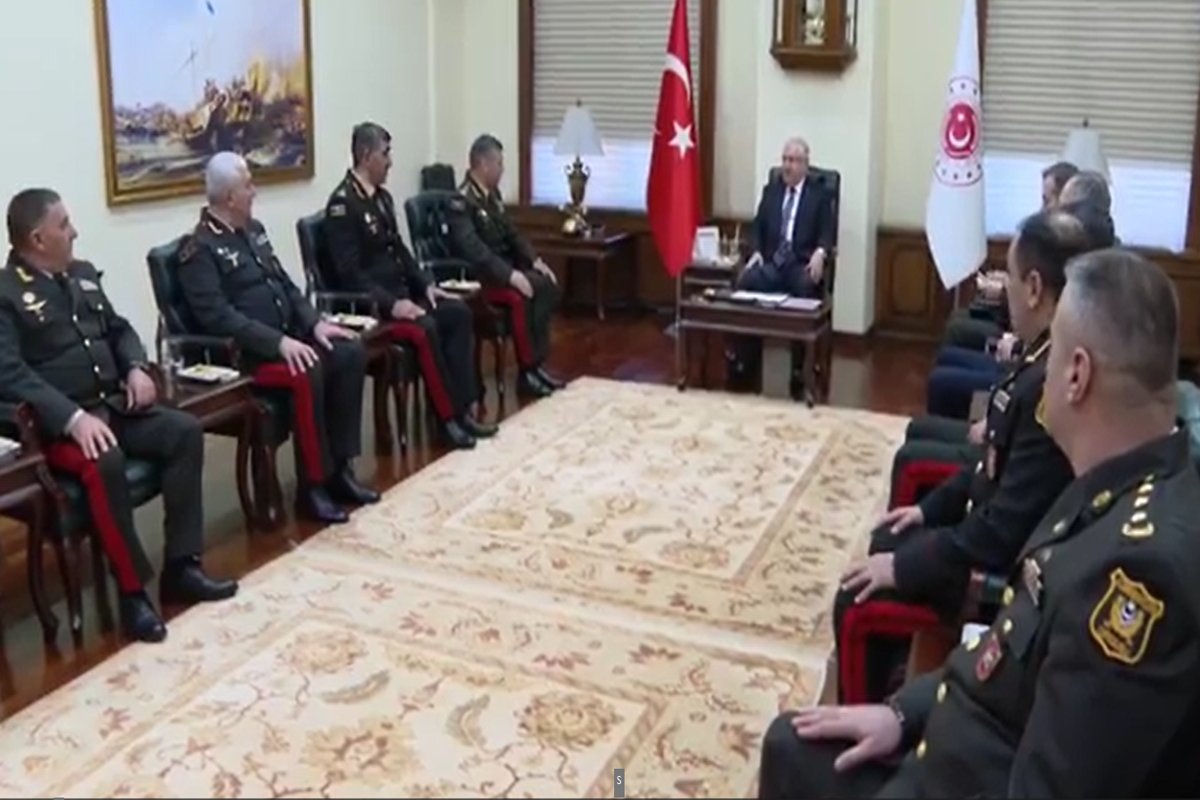 Türkiyə müdafiə naziri azərbaycanlı generalları qəbul edib - VİDEO 