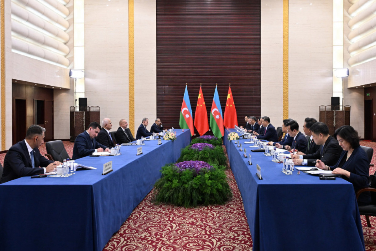 Astanada Prezident İlham Əliyevin Si Cinpinlə görüşü keçirilib - YENİLƏNİB 2 