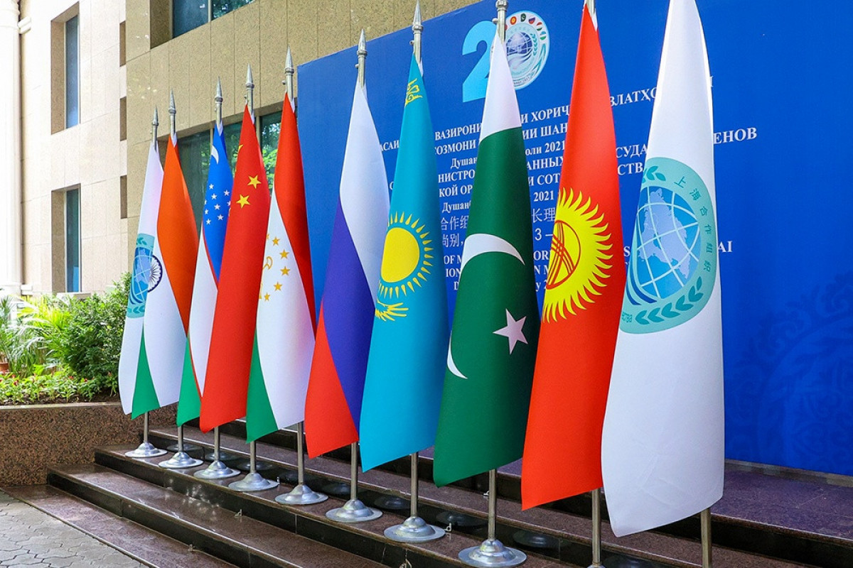 Astanada nümayəndə heyətlərinin başçılarının şərəfinə qeyri-rəsmi şam yeməyi verilib