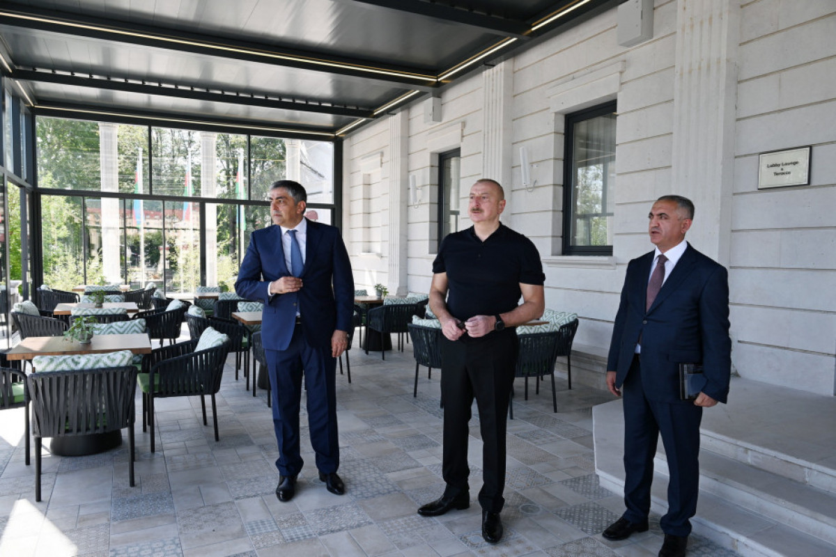 Prezident Xankəndidə əsaslı təmir və bərpadan sonra “Palace” hotelinin açılışında iştirak edib - YENİLƏNİB 