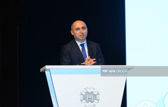 Elm və təhsil naziri Emin Əmrullayev
