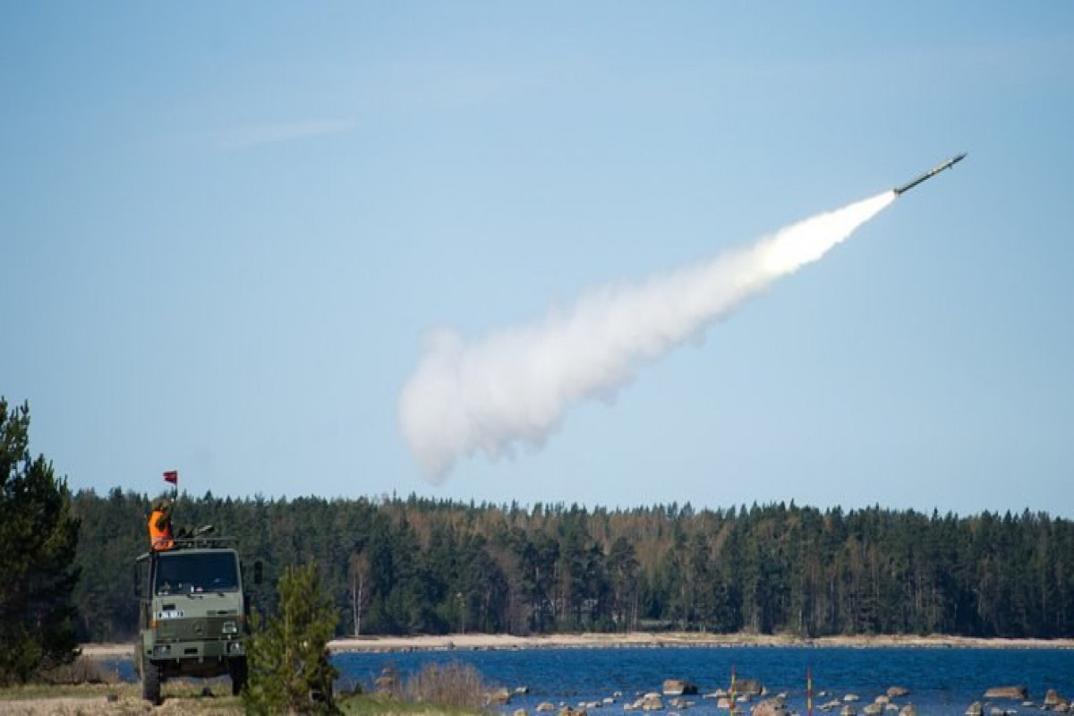  Ukraynaya "Mistral" zenit-raket kompleksləri verildi