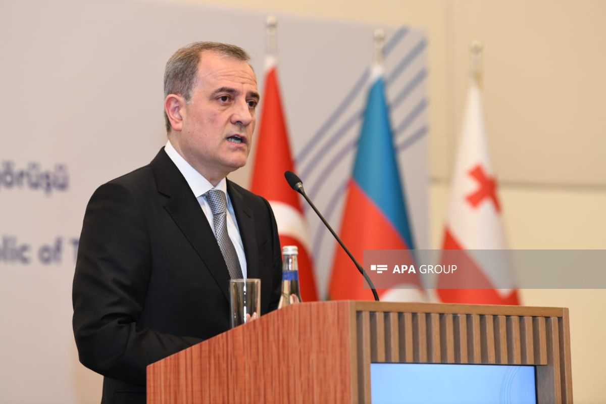 Xarici işlər naziri Ceyhun Bayramov