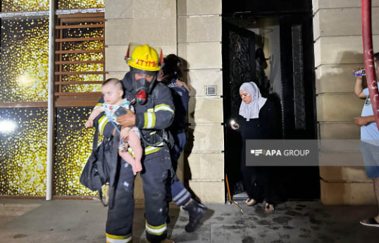 Bakıda hündürmərtəbəli binada baş verən yanğın söndürülüb - FOTO  - VİDEO  - YENİLƏNİB-1 