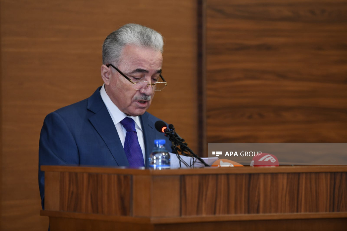 Azərbaycan Prezidentinin köməkçisi - Ərazi-təşkilati məsələlər şöbəsinin müdiri Zeynal Nağdəliyev