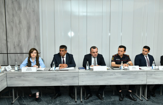 Ekoloji təmiz nəqliyyat vasitələri ilə bağlı Yol Xəritəsinin icrasına dair iclas keçirilib