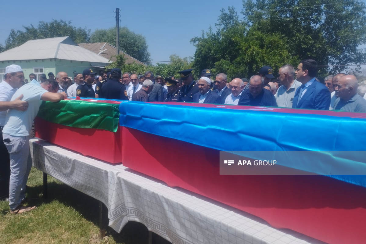 31 il əvvəl Qarabağda itkin düşən ana və oğulun meyitlərinin qalıqları Saatlıda dəfn edilib - FOTO 