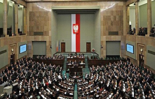 Polşa Seymi sovet hakimiyyəti dövründə Krım tatarlarının deportasiyasını soyqırımı kimi tanıyıb