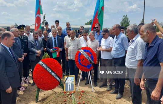 Birinci Qarabağ müharibəsində oğlunu axtararkən itkin düşən şəxsin qalıqları İmişlidə dəfn olunub - FOTO 