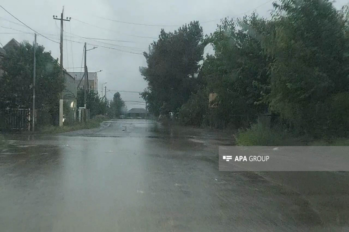 Gəncədə yağışdan sonra gələn sel suları evlərə dolub - FOTO  - YENİLƏNİB 