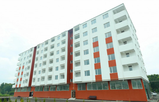 Şəhid ailələri və müharibə ilə əlaqədar əlilliyi olan şəxslərə daha 200 mənzil verilib