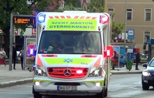 Almaniyada kimya zavodunda güclü partlayış olub, 18 nəfər yaralanıb