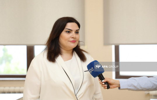Şuşa şəhəri 1 nömrəli tam orta məktəbin direktoru Səbinə Gözəlova