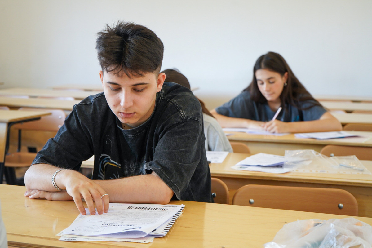 İmtahanda istifadə edilmiş test tapşırıqlarının cavabları imtahandan dərhal sonra Mərkəzin saytına yerləşdirilib