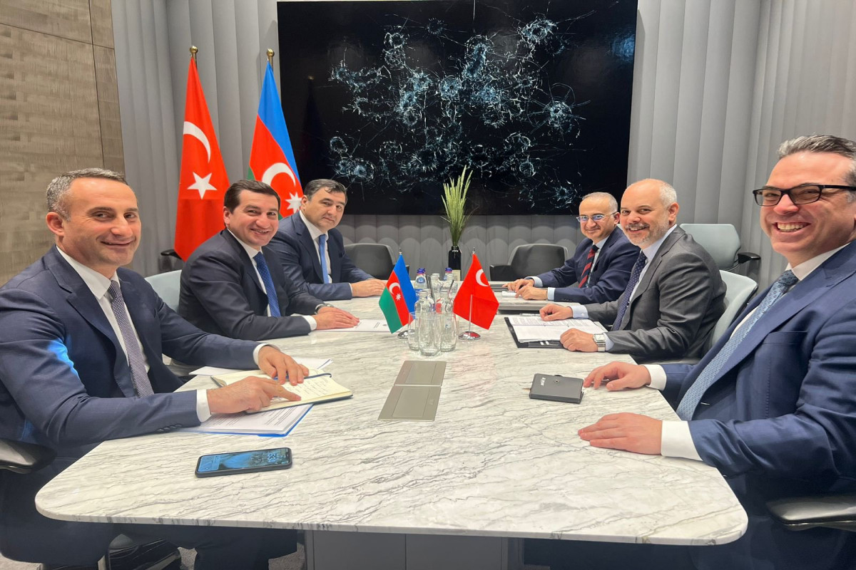 Prezidentin köməkçisi Türkiyə və Özbəkistandan olan həmkarları ilə görüşüb - FOTO 