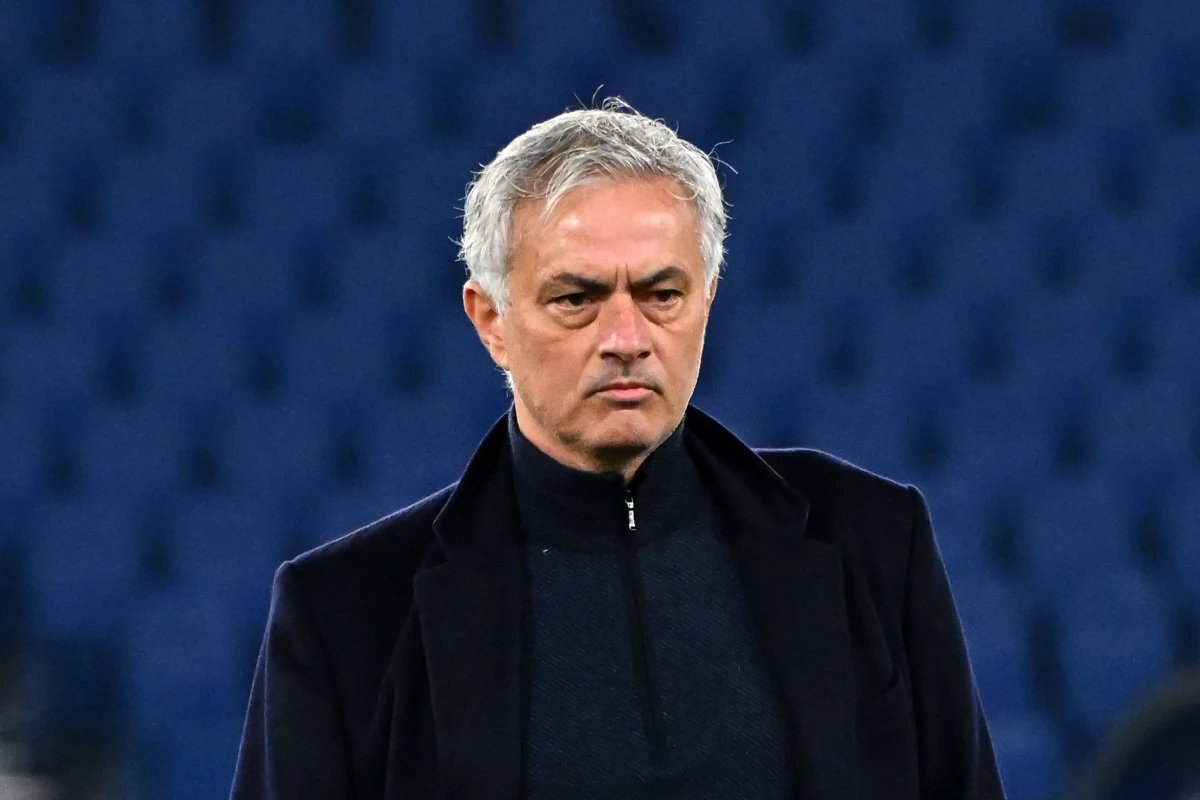 "Fənərbaxça" klubununbaş məşqçisi Joze Mourinyo