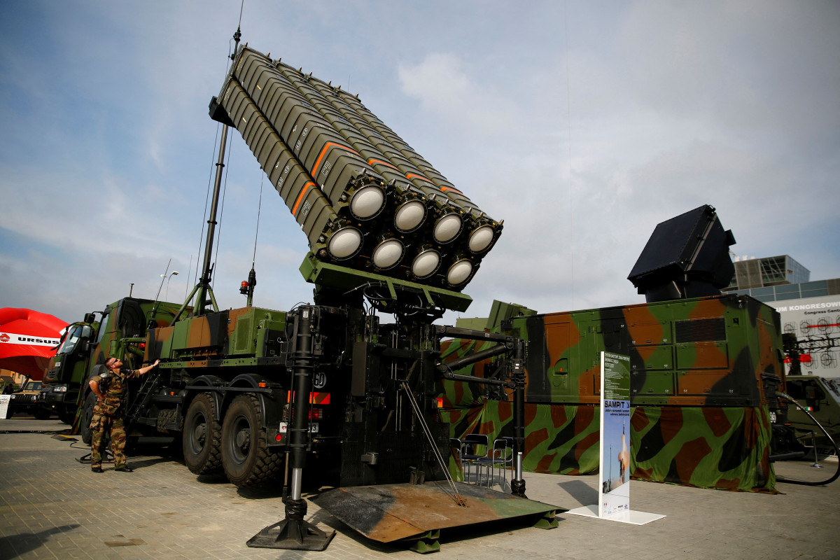 Italy likely to send second air defence system to Ukraine, source says
