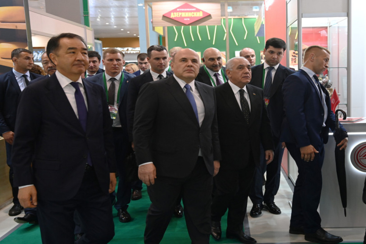 Prime Minister Ali Asadov visits "Belagro 2024" exhibition in Minsk