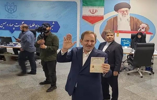 İranın keçmiş vitse-prezidenti İshaq Cahangiri